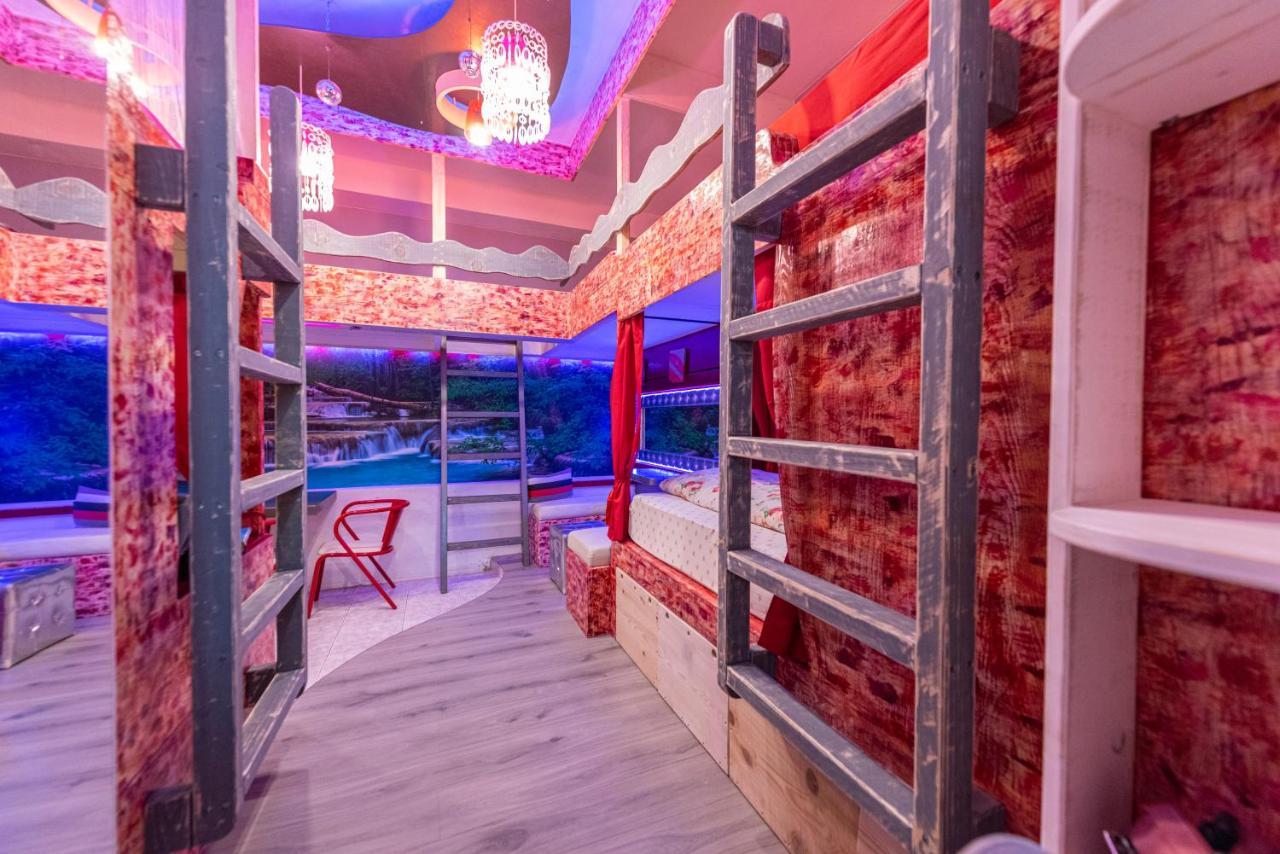 Ricardo Team-Hostel Pjescana Uvala Zewnętrze zdjęcie