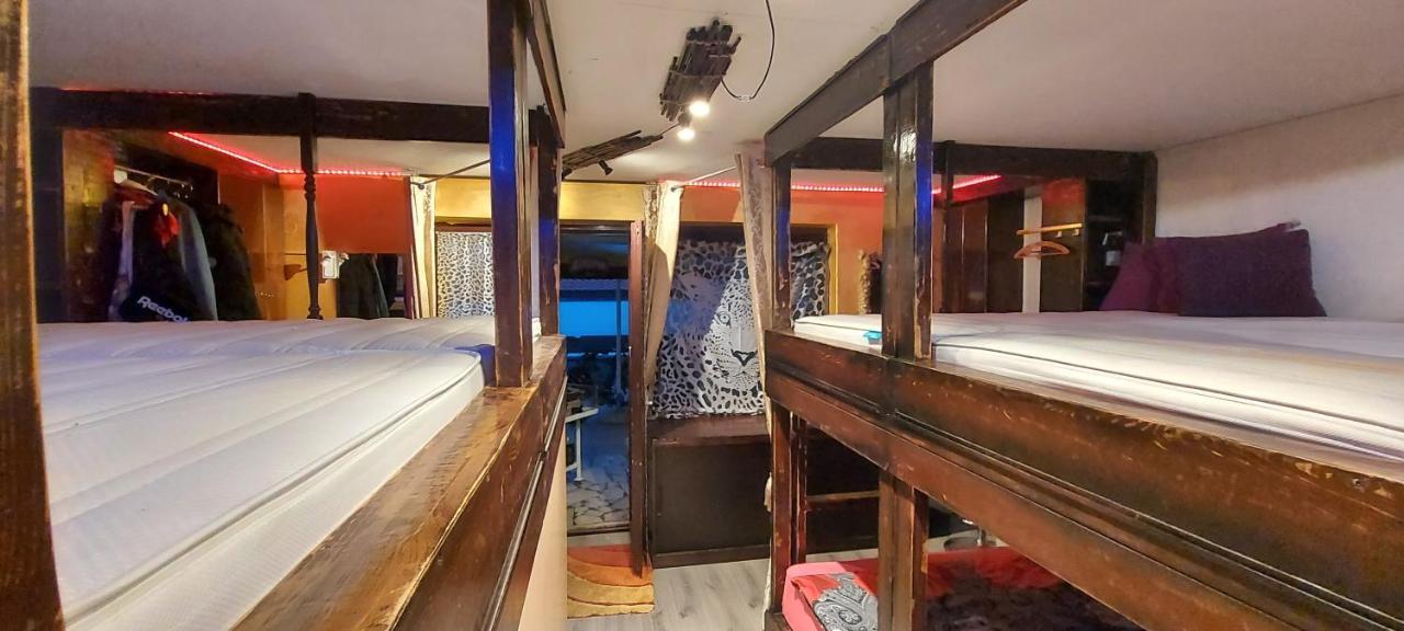 Ricardo Team-Hostel Pjescana Uvala Zewnętrze zdjęcie